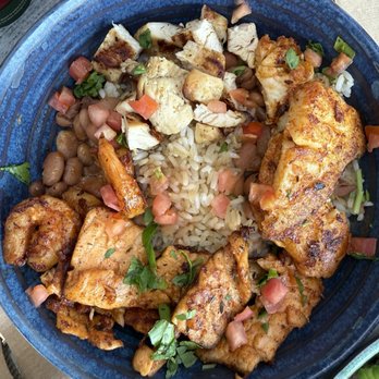 California Fish Grill - Seafood Near Me - Thousand Oaks, California