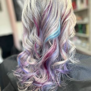 Hair Trendz by Debbie - Hair Stylists Near Me - Canby, Oregon Hair Trendz by Debbie - Hair Stylists Near Me - Canby, Oregon