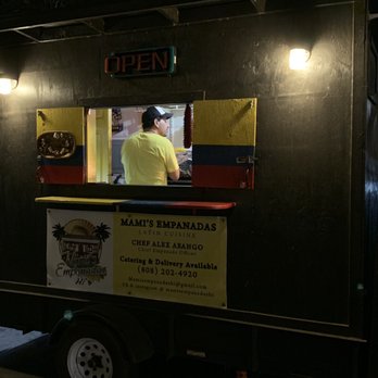 Mami's Empanadas - It's a food truck - Latin American Near Me - Honolulu, Hawaii Mami's Empanadas - It's a food truck - Latin American Near Me - Honolulu, Hawaii