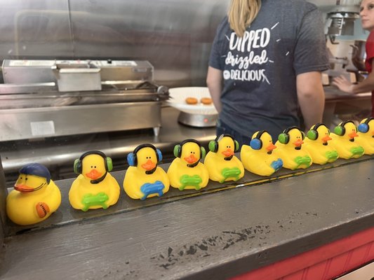 Duck Donuts by null