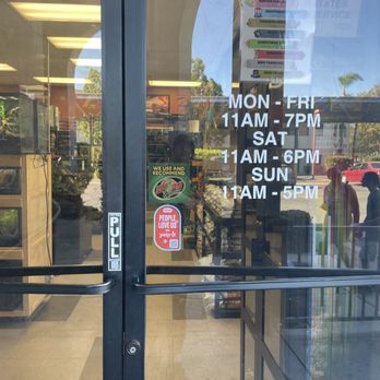 Reptile Island - Hours - Pet Stores Near Me - Rancho Cucamonga, California