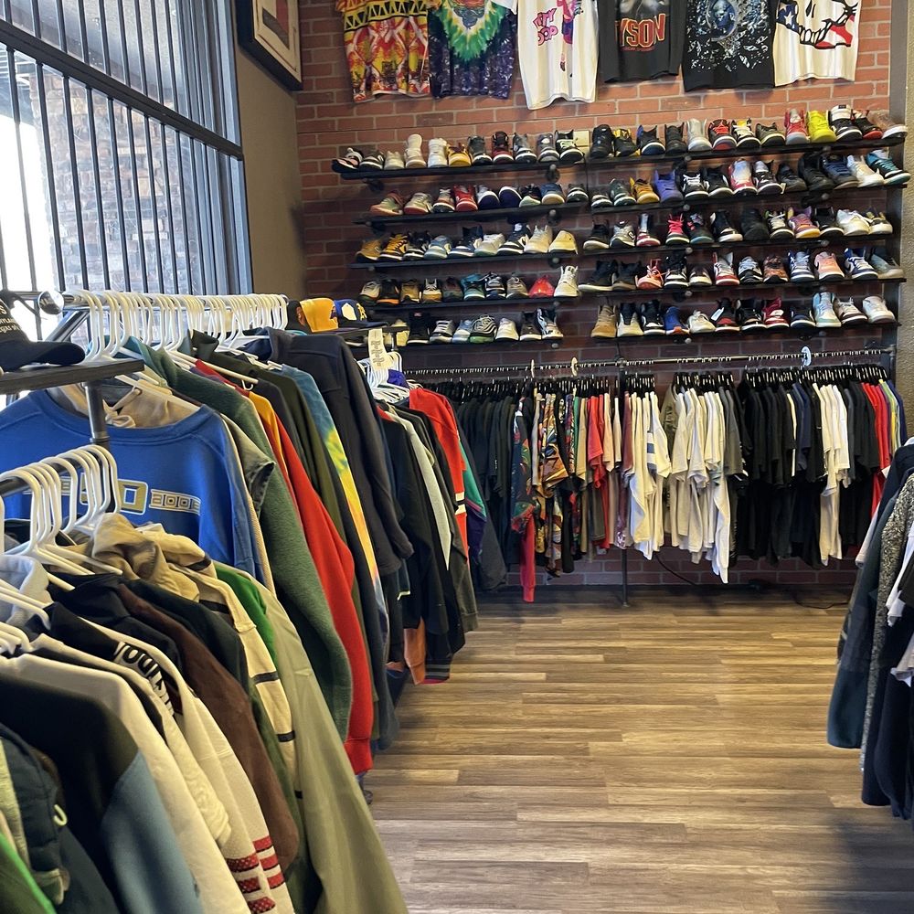 Yesterdays Fits - Used, Vintage & Consignment Near Me - Las Vegas, Nevada Yesterdays Fits - Used, Vintage & Consignment Near Me - Las Vegas, Nevada