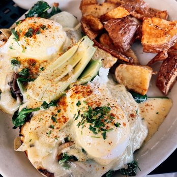 Sunset Grill - The Frisco Eggs Benedict - American Near Me - Fredericksburg, Texas Sunset Grill - The Frisco Eggs Benedict - American Near Me - Fredericksburg, Texas