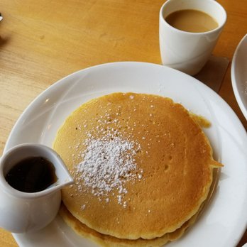 Yolk - South Loop - Breakfast & Brunch Near Me - Chicago, Illinois