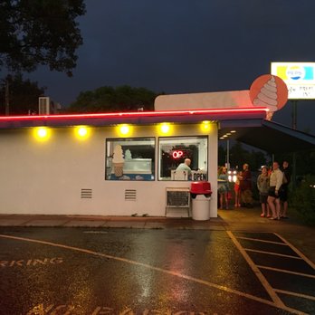 Triangle Drive-In - Triangle - Ice Cream & Frozen Yogurt Near Me - Brainerd, Minnesota