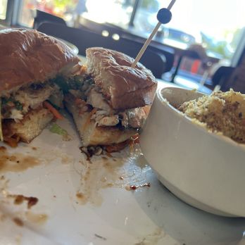 Windsor - Bahn Mi White fish sandwich & mac & cheese - New American Near Me - Phoenix, Arizona