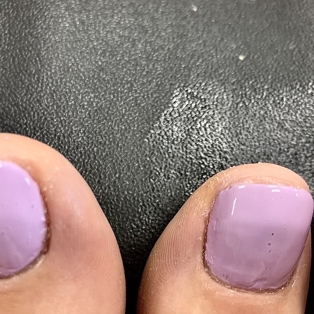 Cosmo Nails & Spa - Close up of bad polish, bubbles in polish, clumpy, messy, thick - Nail Technicians Near Me - Saint Louis, Missouri Cosmo Nails & Spa - Close up of bad polish, bubbles in polish, clumpy, messy, thick - Nail Technicians Near Me - Saint Louis, Missouri