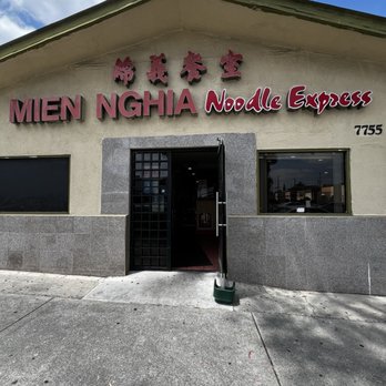 Mien Nghia Noodle Express - Outside - Chinese Near Me - Rosemead, California