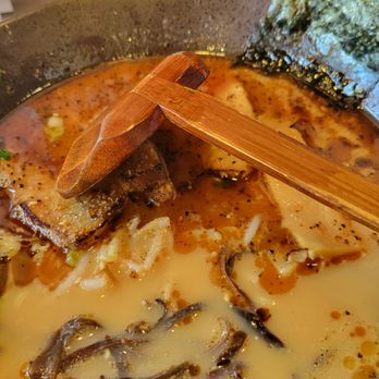 Yoshiharu Ramen - Tonkotsu black - Ramen Near Me - Irvine, California Yoshiharu Ramen - Tonkotsu black - Ramen Near Me - Irvine, California