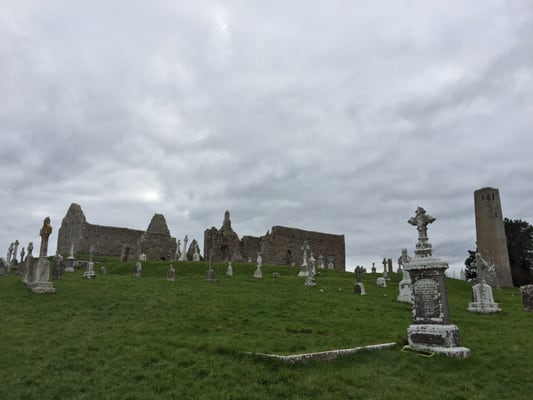 Clonmacnoise Monastic Site by null