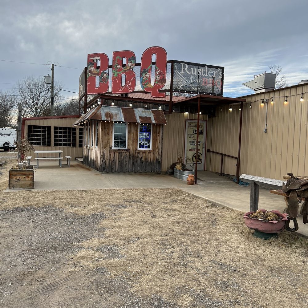 Rustlers BBQ - Southern Near Me - Henryetta, Oklahoma