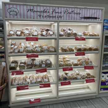 Mamolo's Fine Pastries - Lots of bread ready to go - Bakeries Near Me - Thousand Oaks, California