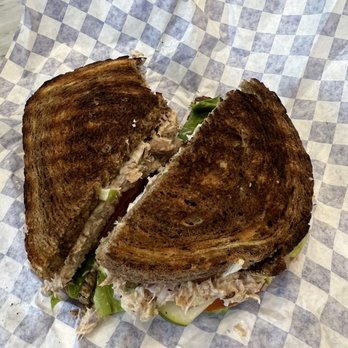 Love Brunch - Tuna on delicious Toasted Rye - Juice Bars & Smoothies Near Me - Miami Beach, Florida Love Brunch - Tuna on delicious Toasted Rye - Juice Bars & Smoothies Near Me - Miami Beach, Florida