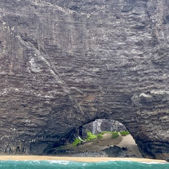 Catamaran Kahanu - Boating Near Me - Eleele Kauai, Hawaii