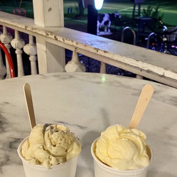 Republic Ice Cream - Vanilla Chocolate Chip and Vanilla. - Ice Cream & Frozen Yogurt Near Me - Sullivan's Island, South Carolina Republic Ice Cream - Vanilla Chocolate Chip and Vanilla. - Ice Cream & Frozen Yogurt Near Me - Sullivan's Island, South Carolina