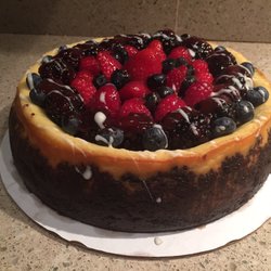 Pamela's Gourmet - Bourbon vanilla bean cheesecake with fresh berries. I stabbed my sister for the last piece. I have no remorse.