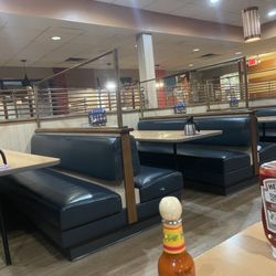 IHOP - The emptiness of this restaurant!