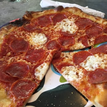 Lola's - Pizza Near Me - Charleston, West Virginia Lola's - Pizza Near Me - Charleston, West Virginia