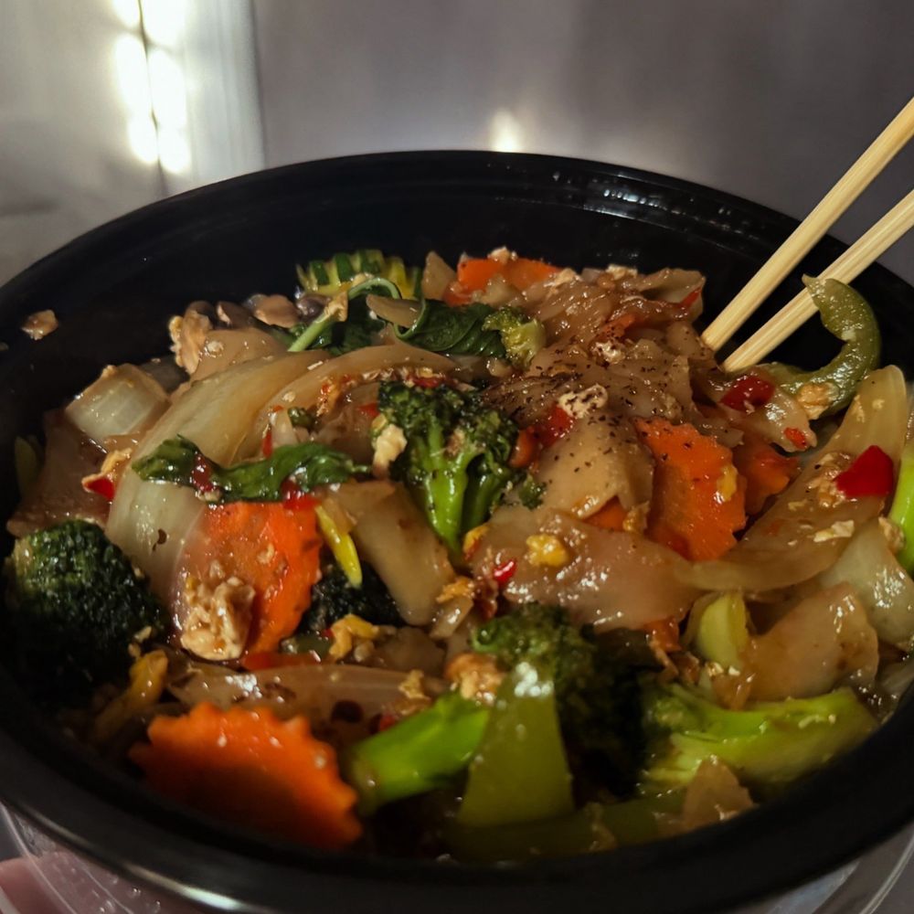 Sabaidee Thai & Sushi Bar