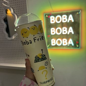 Boba Friend - Mango Lychee Refresher - Bubble Tea Near Me - Monrovia, California Boba Friend - Mango Lychee Refresher - Bubble Tea Near Me - Monrovia, California