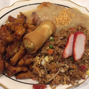 Mandarin Kitchen - Dinner combo - Cantonese Near Me - Des Moines, Washington