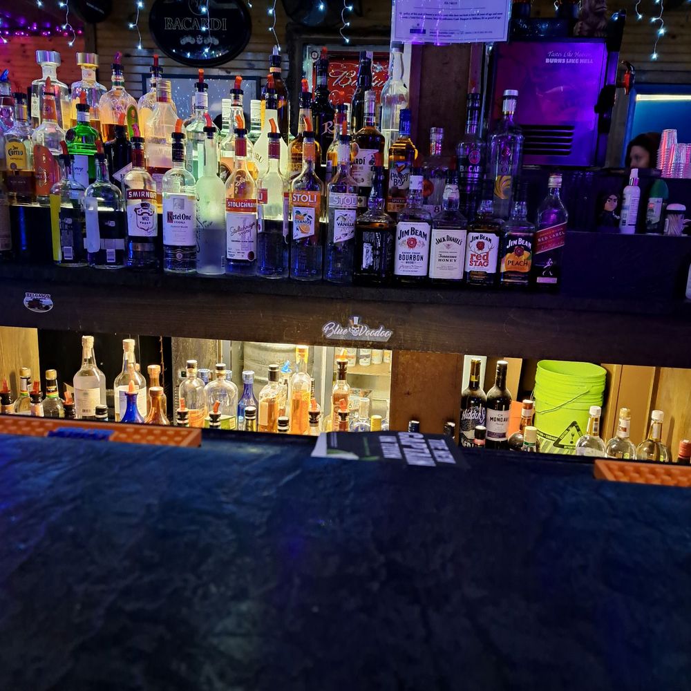 Dive Bars Stock Island, FL - Last Updated April 2025 - Yelp