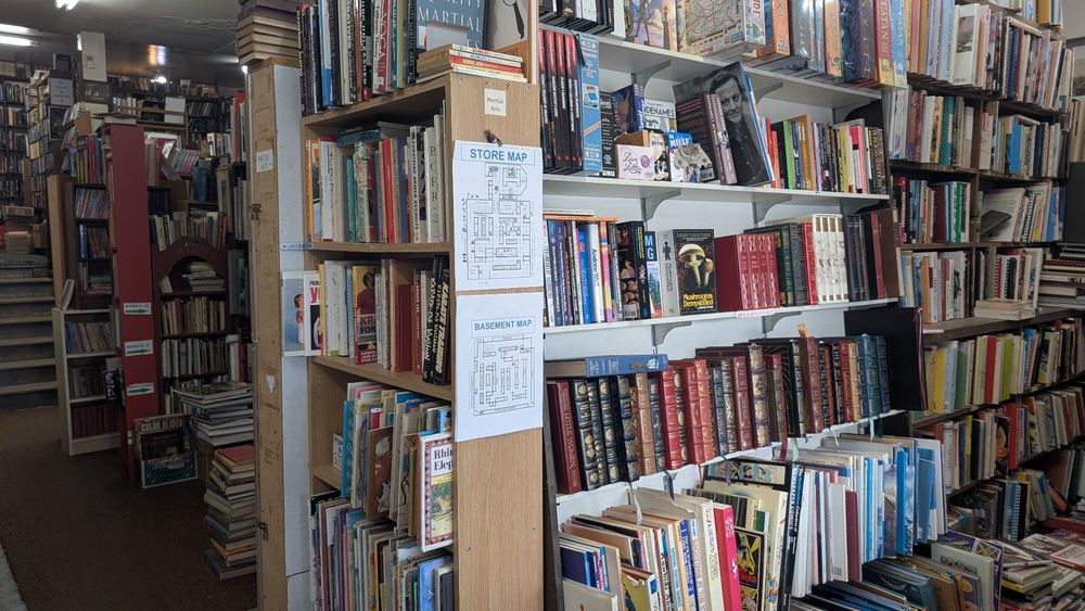 Bridgeburg Bookstore Logo