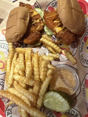 Dave's Hot Chicken by null