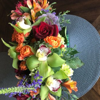 Blue Leaf Studio Florist - Beautiful and this photo doesn't even do it justice! - Florists Near Me - Rancho Cucamonga, California