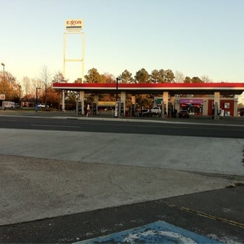 Exxon - a gas station - Convenience Stores Near Me - Brinkley, Arkansas