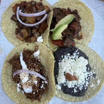 Guisados - Bistek Roja Frijoles/ Queso Chorizo - Tacos Near Me - Long Beach, California Guisados - Bistek Roja Frijoles/ Queso Chorizo - Tacos Near Me - Long Beach, California