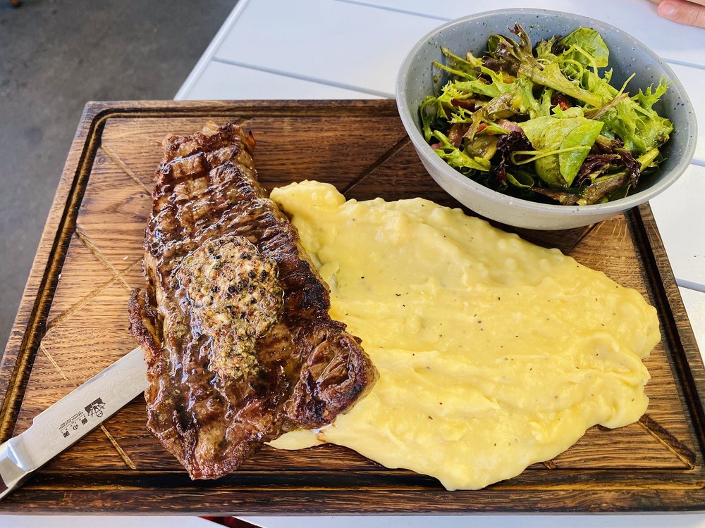 PALOMINOS 12 Photos & 17 Reviews 466 Court St NE, Salem, Oregon