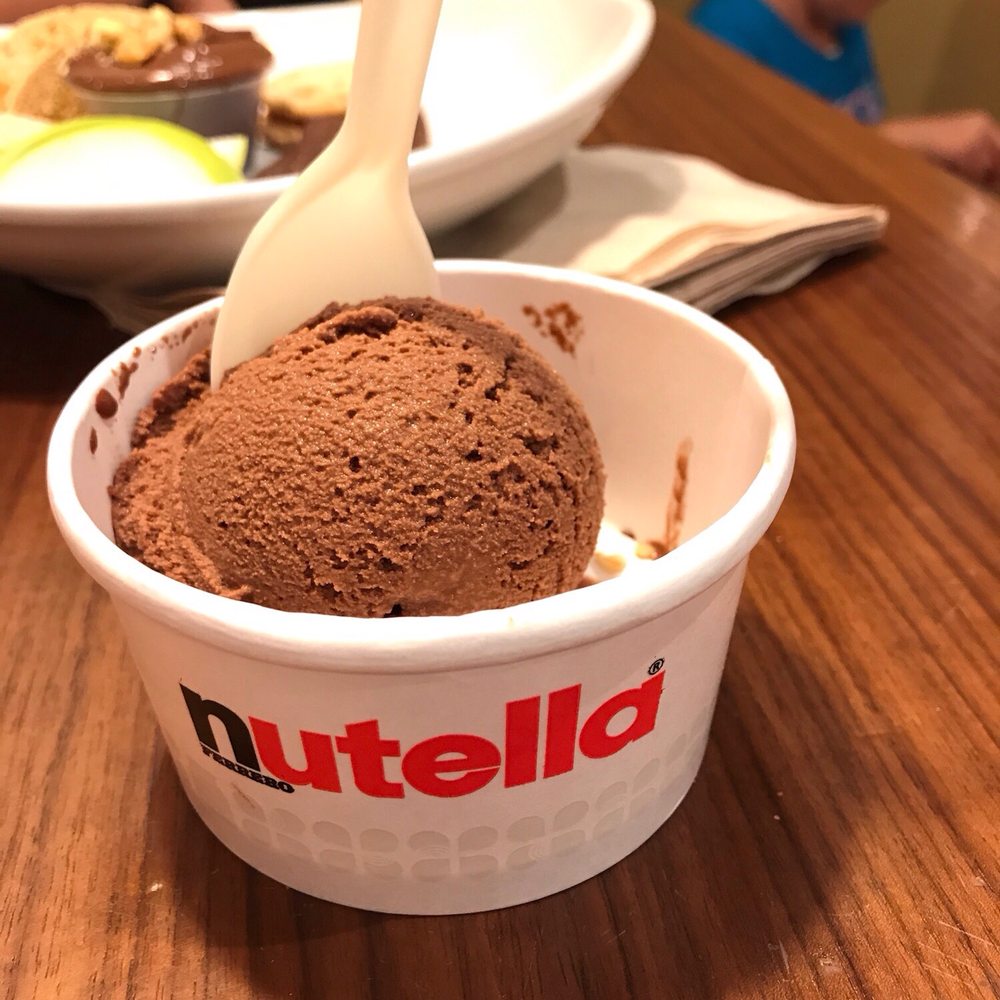 Nutella Cafe - Desserts Near Me - Chicago, Illinois