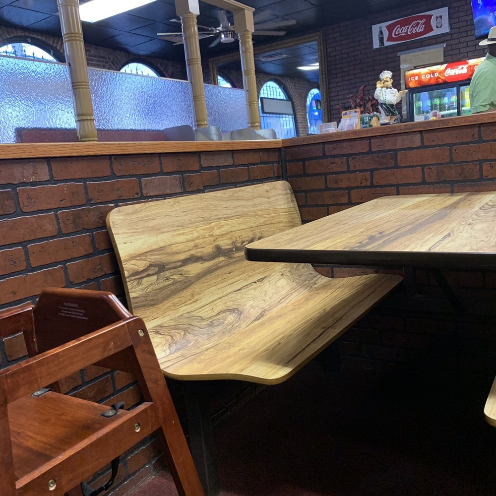 Mr Pizza - Seating, cute dining area - Pizza Near Me - Hartford, Connecticut Mr Pizza - Seating, cute dining area - Pizza Near Me - Hartford, Connecticut