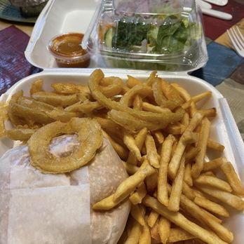 Supreme Roast Beef - Large Roast Beef Dinner - Steakhouses Near Me - Danvers, Massachusetts
