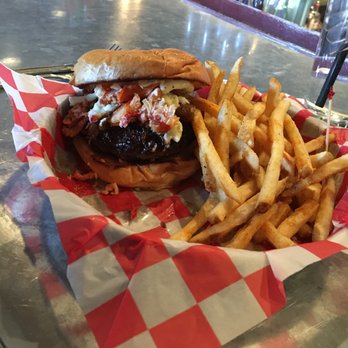 Smack Shack - Lobster Lucy Burger - Seafood Near Me - Minneapolis, Minnesota Smack Shack - Lobster Lucy Burger - Seafood Near Me - Minneapolis, Minnesota