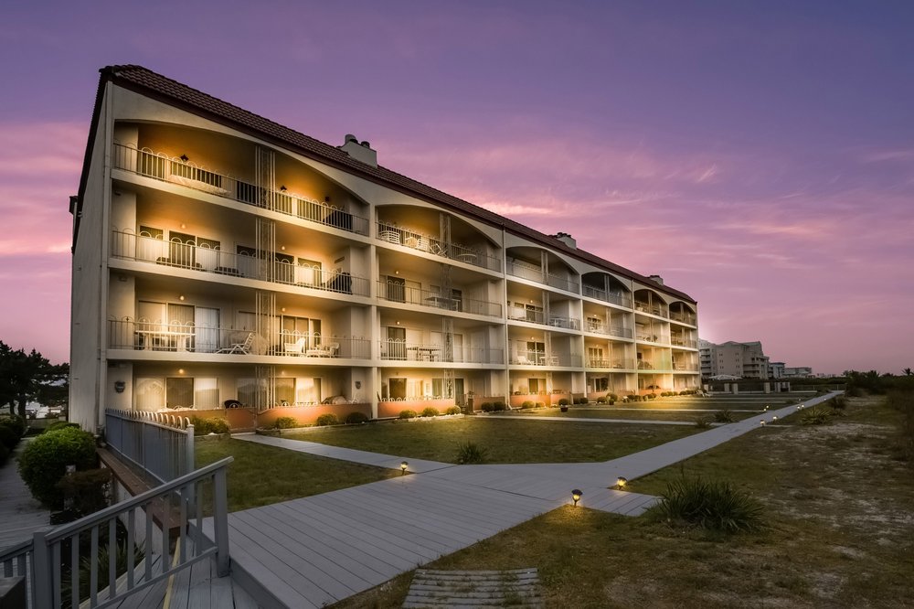 CHRIS HENDERSON REALTY Updated August 2024 21 Photos 5201 Ocean