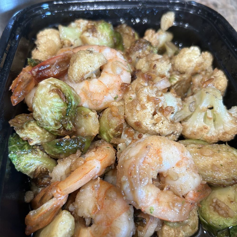 Ayara Thai - The shrimp were nicely cleaned as one would expect, the portion size seemed inadequate - Thai Near Me - Los Angeles, California
