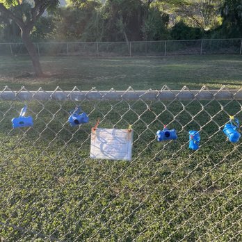 Hawaii Kai Dog Park - Poop bags available, with small dog area behind - Dog Parks Near Me - Honolulu, Hawaii