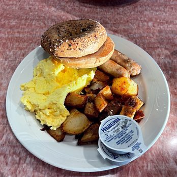 Ella Mae's Diner - The Classic with Chicken Apple Sausage & Upgraded Bagel! - Diners Near Me - Fort Myers, Florida