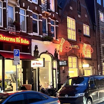 Kapsalon Bianco - Hair Salons Near Me - Amsterdam, New Hampshire
