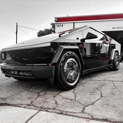 Manny Tintedit - Cyber Truck Wrapped in PPF gloss black, ceramic coat and ceramic tint