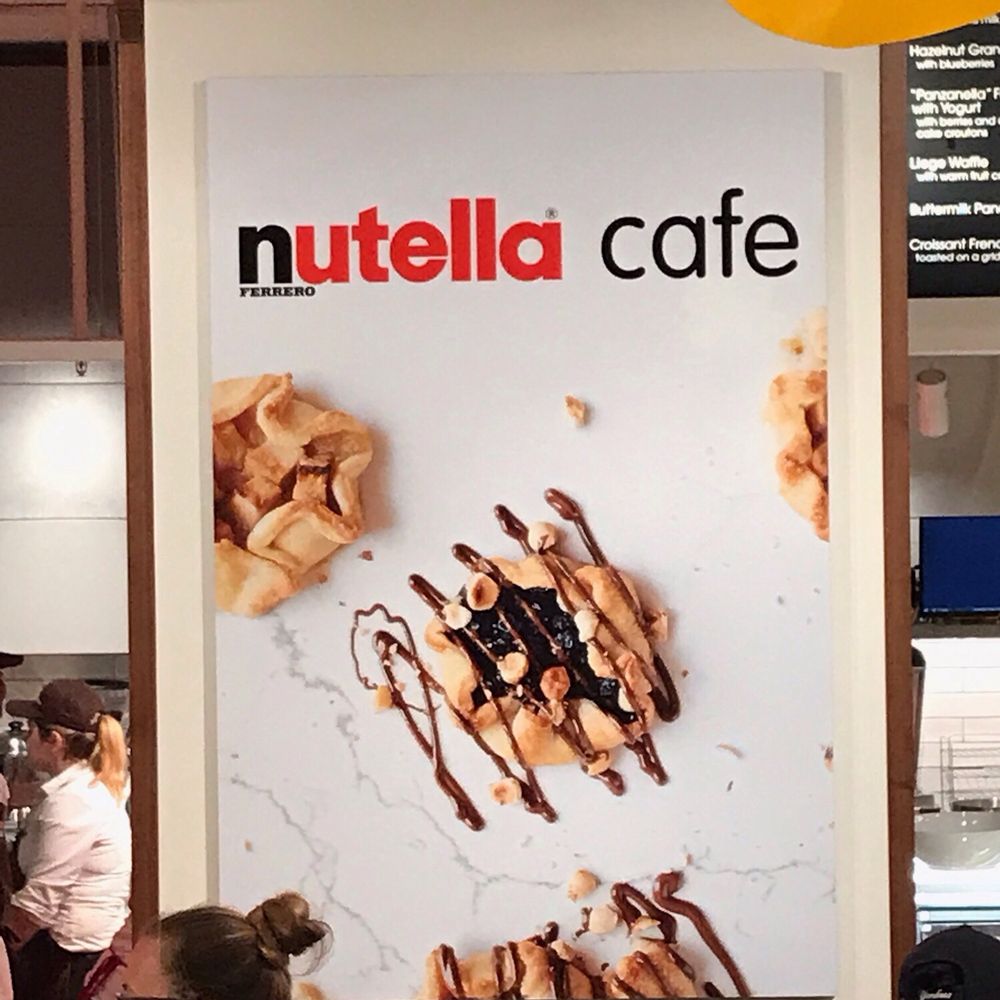 Nutella Cafe - Desserts Near Me - Chicago, Illinois