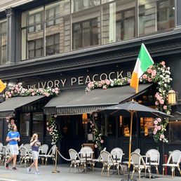 THE IVORY PEACOCK - Updated July 2025 - 376 Photos & 148 Reviews - 38 W