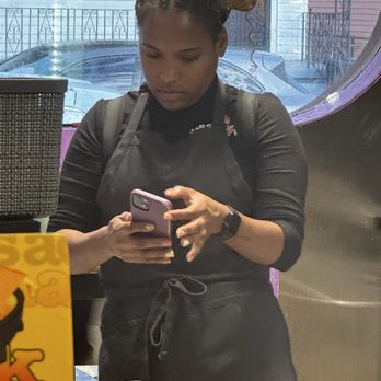 Issa Snack Express - Cajun/Creole Near Me - New Orleans, Louisiana Issa Snack Express - Cajun/Creole Near Me - New Orleans, Louisiana