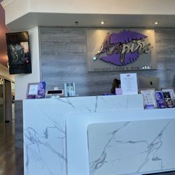 Aspire Weight Loss & Wellness - Reception area