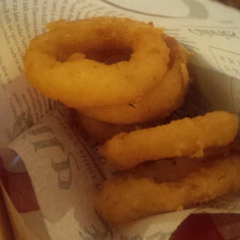 The Four Monkeys - Onion rings 4,5€ - Pubs Near Me - Toulouse, 31