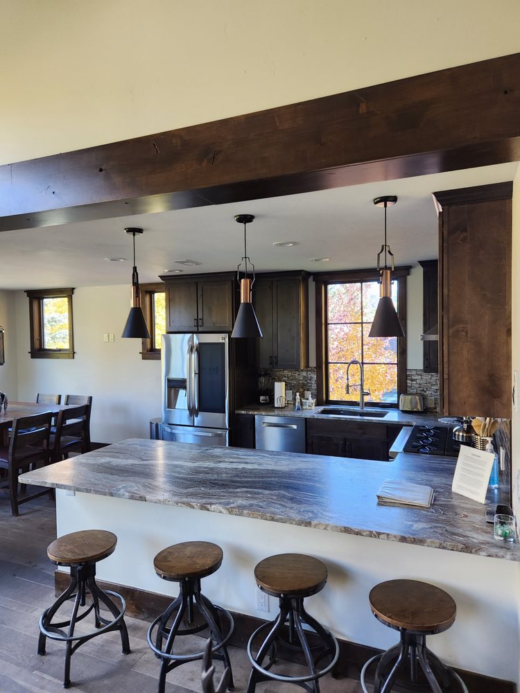 VAIL VALLEY WINDOW CLEANING Updated June 2024 36 Photos 31720 US