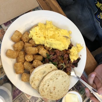 Vic's - Corned beef hash - Breakfast & Brunch Near Me - Martinez, California Vic's - Corned beef hash - Breakfast & Brunch Near Me - Martinez, California