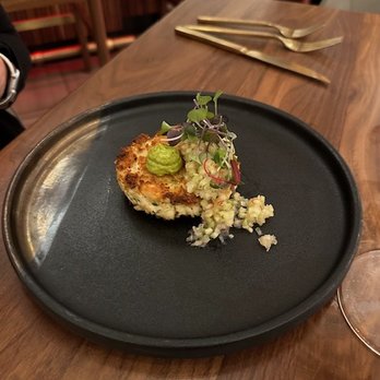 Gordon Ramsay Hell’s Kitchen - Crab Cake Appetizer (Garlic Free) - Bars Near Me - Mashantucket, Connecticut